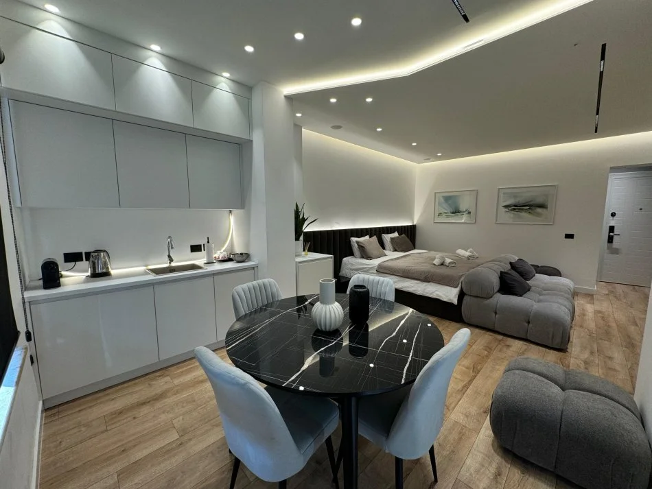 Shqiperi, shitet apartament 1+1 Kati 2, 50 m² 220.000 € (SHESHI WILLSON BLLOK)