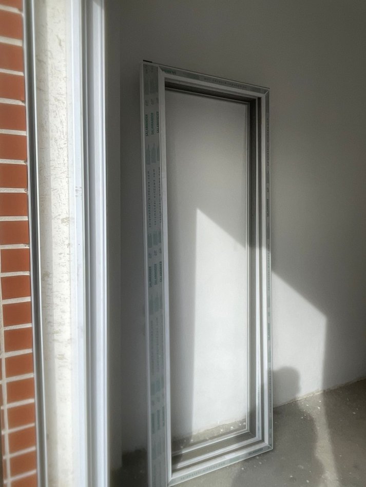 Tirane, shitet apartament 2+1 Kati 5, 300.000 € 