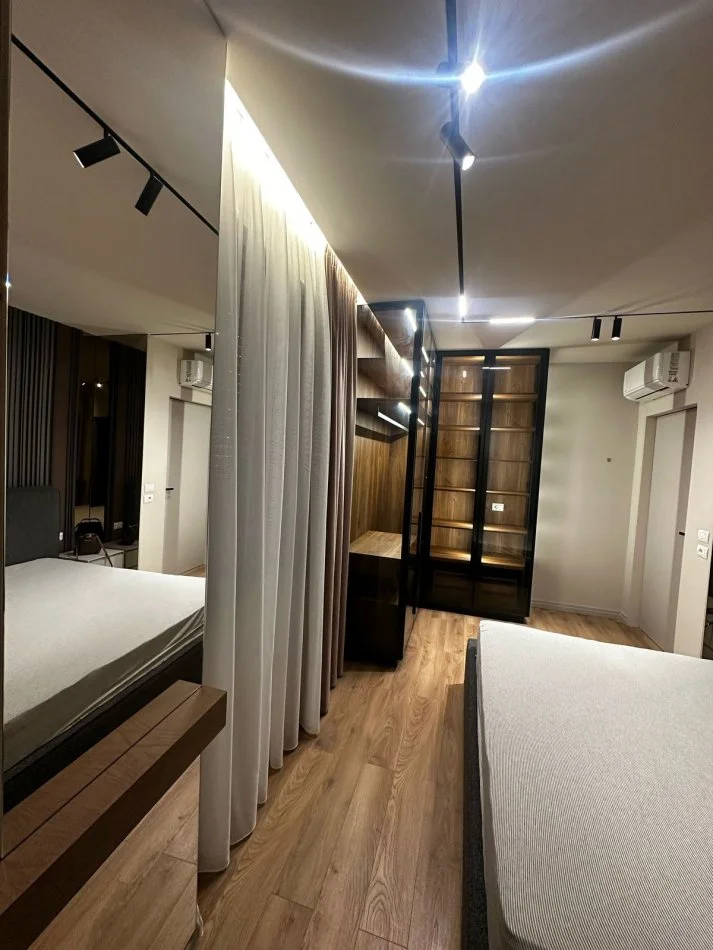 Tirane, jepet me qera apartament 2+1 Kati 2, 80 m² 750 € (Prane Fiori Di Bosko)