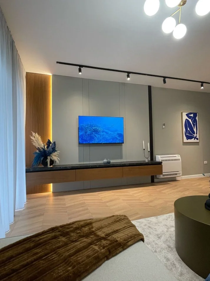 Durres Plazh, shitet apartament 1+1+Aneks+Ballkon Kati 5, 91 m² 175.000 € (Rruga Pavaresia| Plazh)