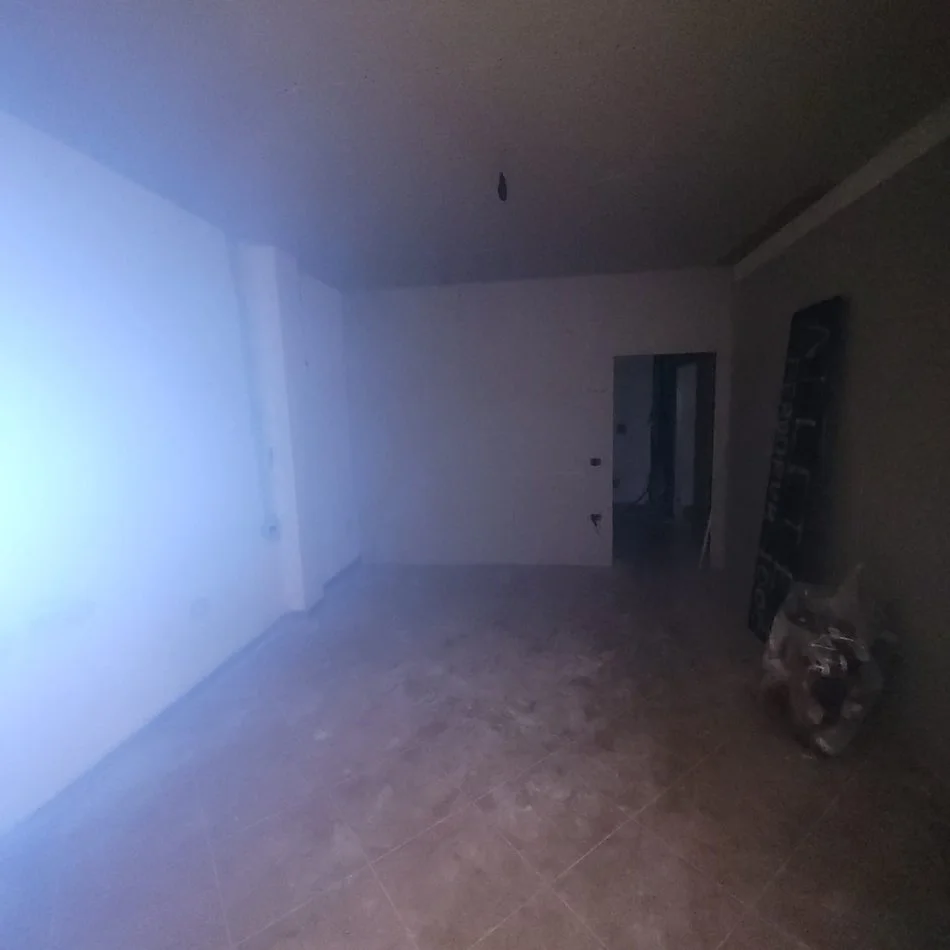 Tirane, shitet apartament 2+1 Kati 1, 180 m² 220.000 € 