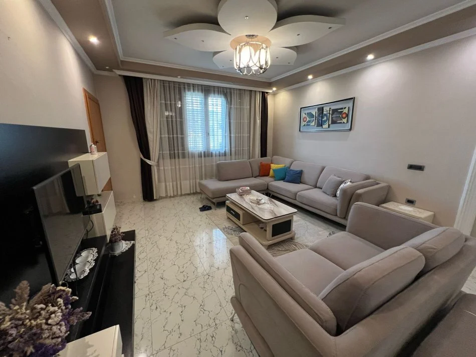 APARTAMENT 2+1 ME QERA - ALLIAS TIRANE