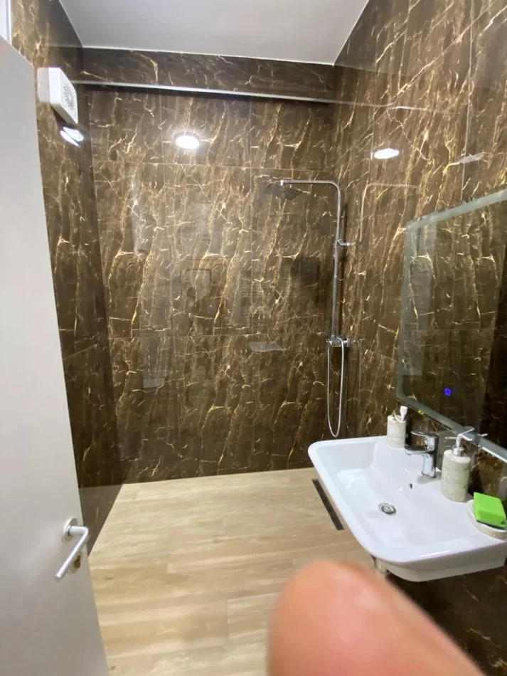 Tirane, shitet zyre Kati 5, 110 m² 280.000 € (Square 21)