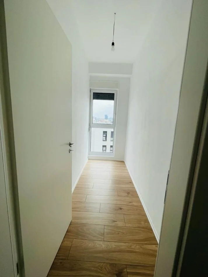 Tirane, jap me qera apartament Kati 9, 120 m² 450 € (rruga jordan misja)