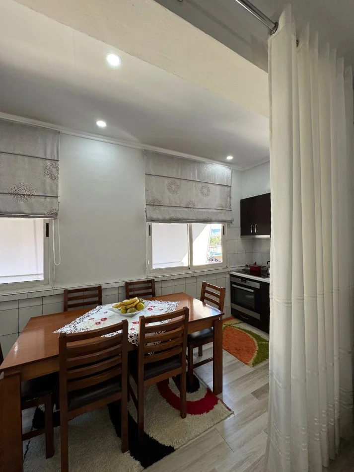 Tirane, shitet apartament 2+1 Kati 5, 90 m² 142.500 € (Rruga Foto Janku)