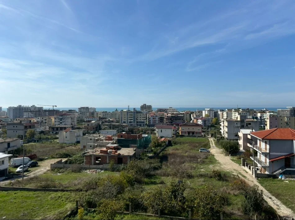 Golem, shitet toke , 1.230 m² 150.000 € (Golem)