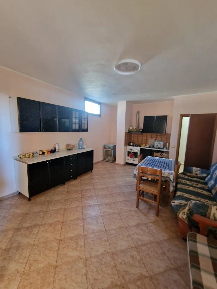 Durres, jepet me qera apartament 1+1+Aneks+Ballkon Kati 3, 60 m² 350 € (Vollga)