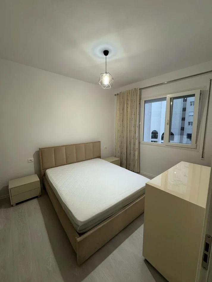 Tirane, jepet me qera apartament 2+1 Kati 2, 97 m² 97 € (River Residence)