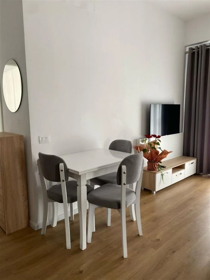 Tirane, jepet me qera apartament 2+1 Kati 7, 70 m² 500 € (Kompleksi Kaimi)