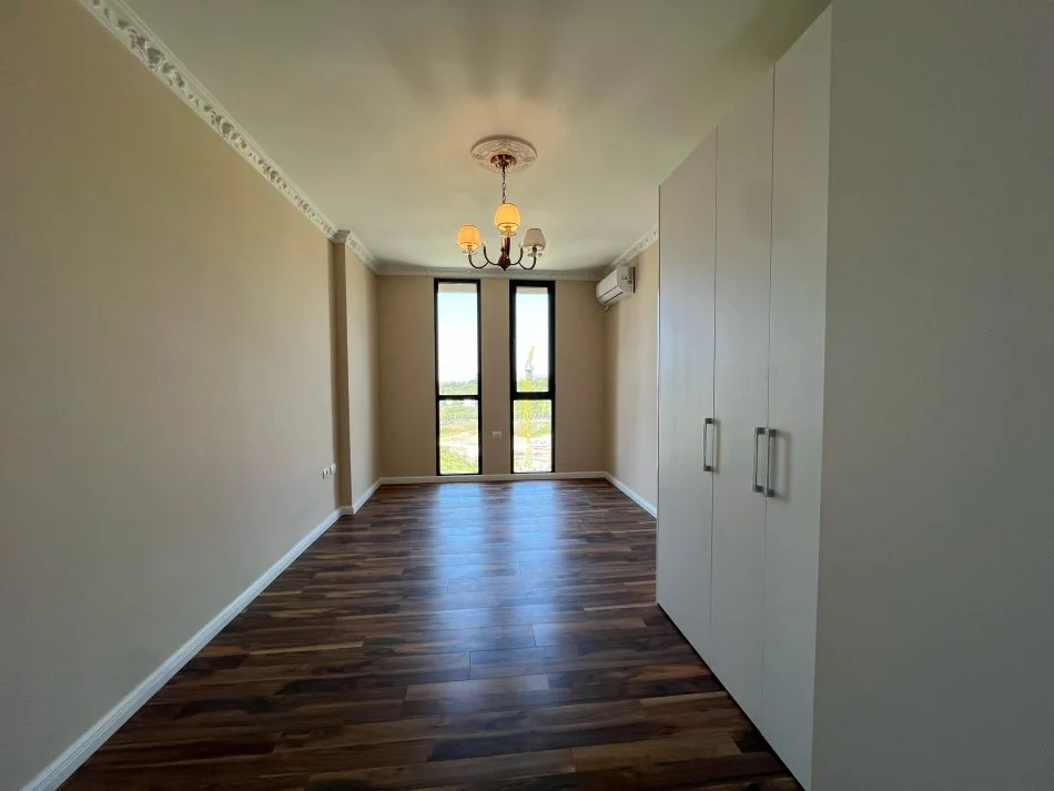 Tirane, shitet apartament 2+1 Kati 2, 124 m² 250.000 € (Sauk I Vjeter)