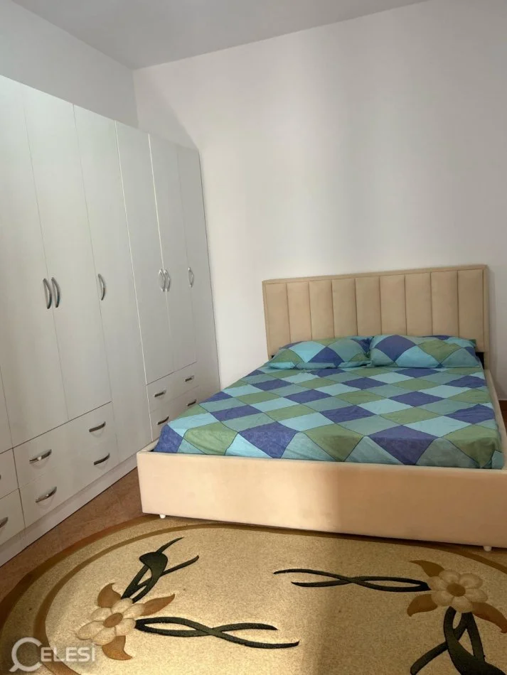Tirane, jepet me qera apartament 2+1 , 100 m² 450 € (siri kodra)
