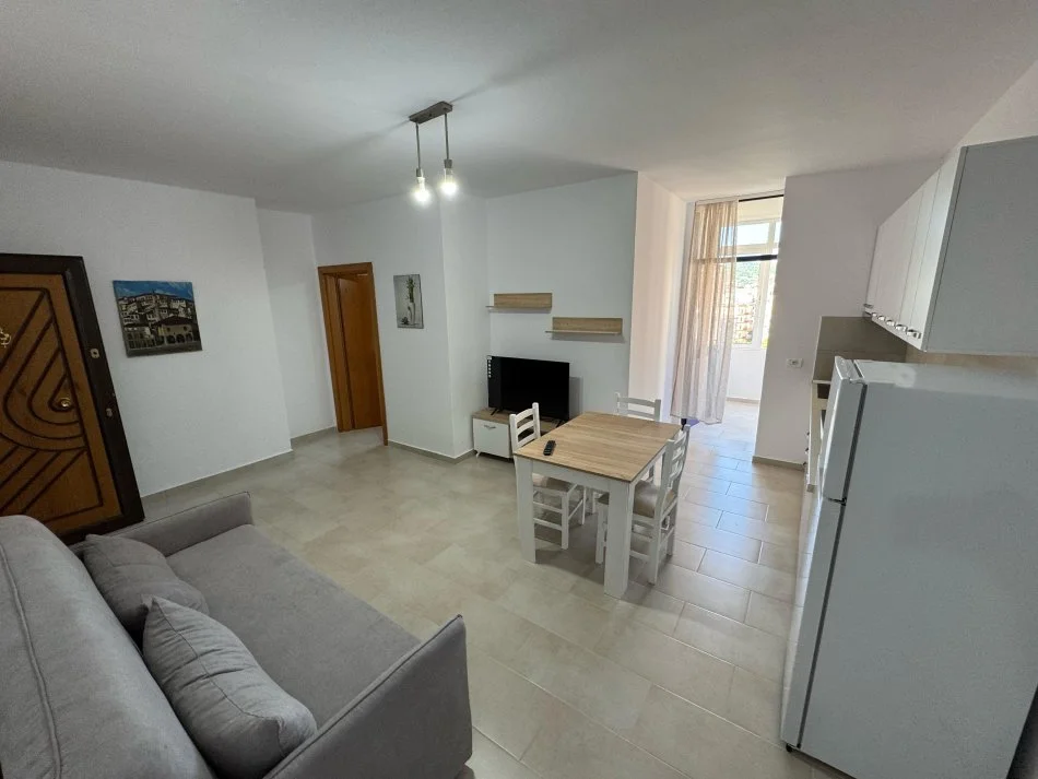 Tirane, jap me qera apartament 1+1+Ballkon Kati 6, 65 m² 550 € (bulevardi Gjergj Fishta)