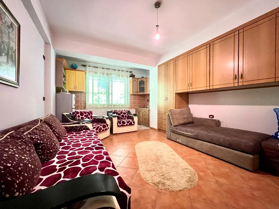 Vlore, shitet Vile 3 Katshe , 144 m² 235.000 € (R.Qemal Goishova)