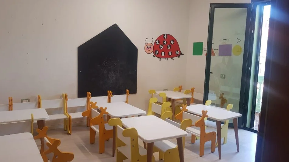 Tirane, jepet me qera ambjent biznesi Kati 2, 230 m² 1.150 € (Ali Demi)