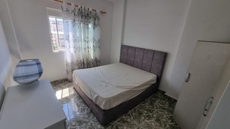 Tirane, jepet me qera apartament 2+1 Kati 8, 90 m² 550 € (JEPET ME QERA SUPER APARTAMENT 2+1 ME 2 BALLKONE NE DON BOSKO.)
