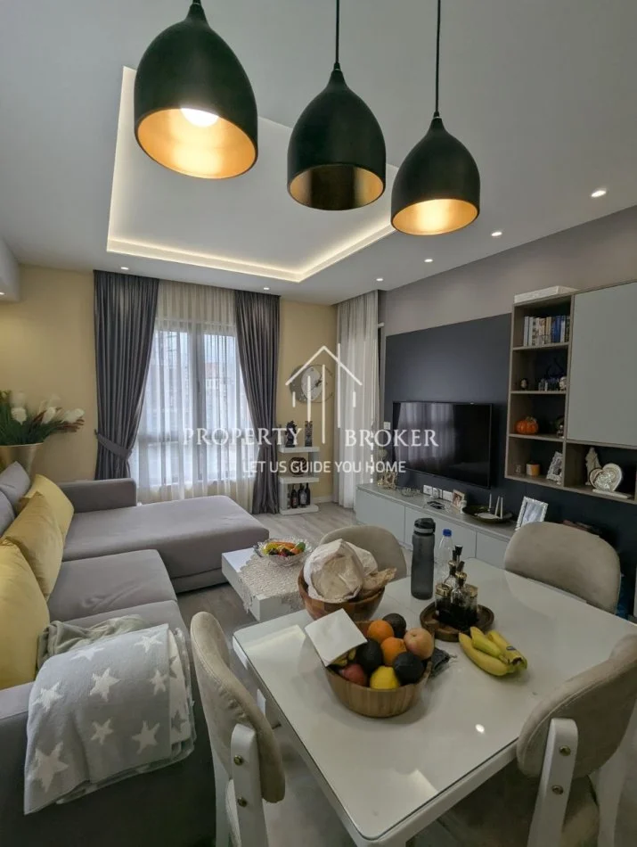 Tirane, jepet me qera apartament 2+1 Kati 5, 90 m² 750 € (Rruga Don Bosko)