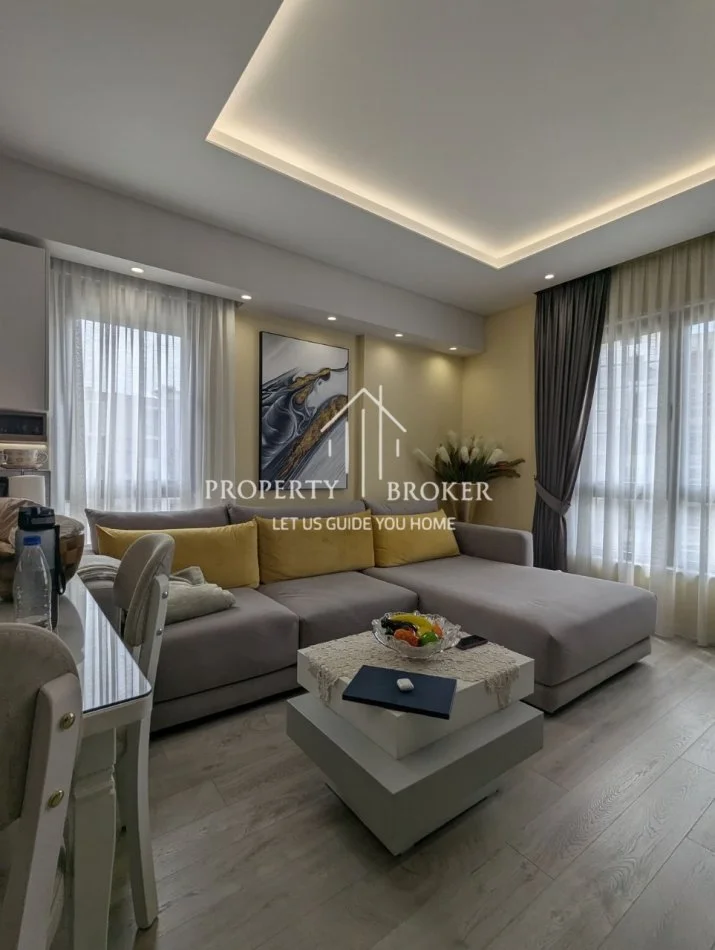 Tirane, jepet me qera apartament 2+1 Kati 5, 90 m² 750 € (Rruga Don Bosko)