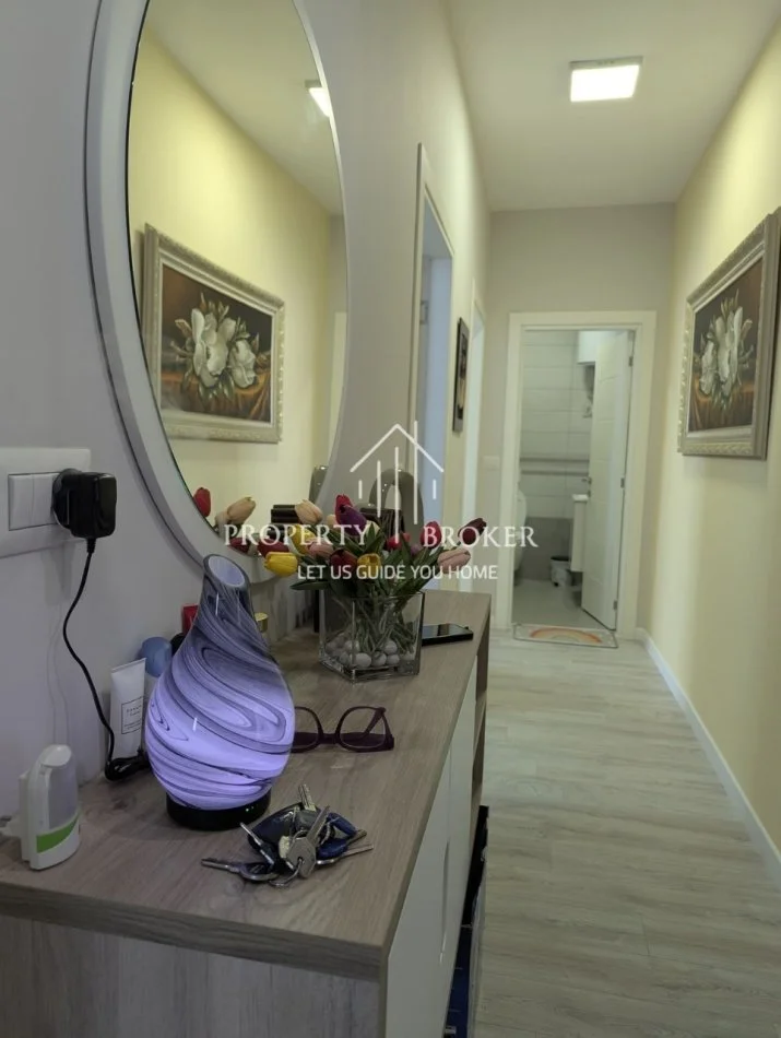 Tirane, jepet me qera apartament 2+1 Kati 5, 90 m² 750 € (Rruga Don Bosko)
