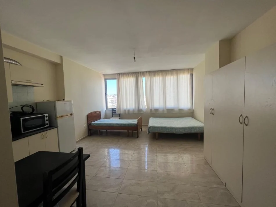 Tirane, jepet me qera garsonier 1+1 Kati 6, 40 m² 220 € (LONI liGORI)