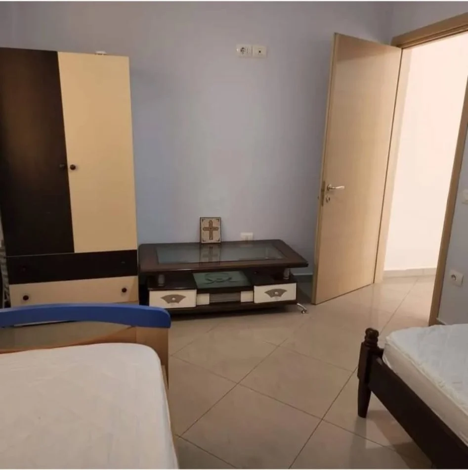 Tirane, jepet me qera apartament 2+1 Kati 5, 100 m² 470 € (don bosko)