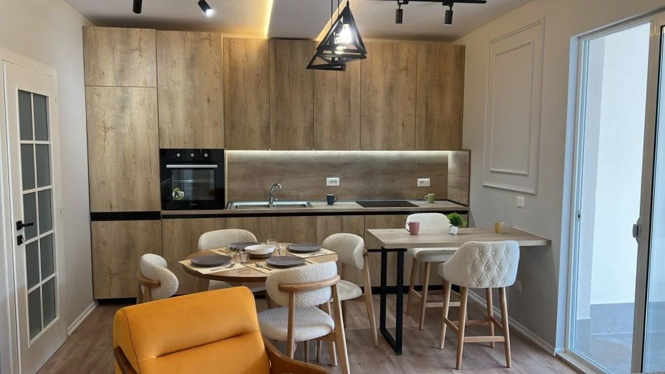 Durres Plazh, shitet apartament+verande | Penthouse 3+1+Aneks+Ballkon Kati 6, 106 m² 163.000 € (Rruga Pavaresia)