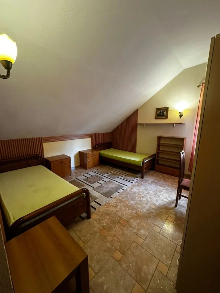 Tirane, jepet me qera apartament 2+1+Ballkon Kati 3, 100 m² 600 € (don bosko)