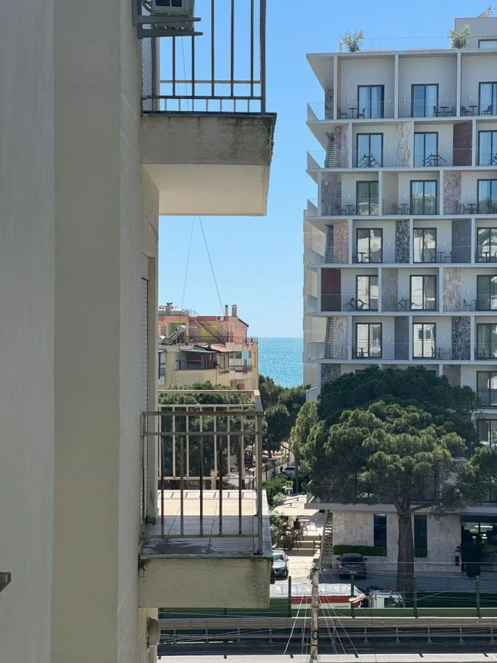 Shkembi Kavajes, shitet apartament 1+1+Aneks+Ballkon Kati 3, 69 m² 68.000 € (Shkembi i Kavajes)