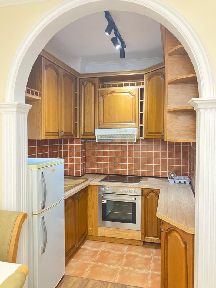 Tirane, jepet me qera apartament 1+1 Kati 2, 68 m² 600 € (JEPET ME QERA APARTAMENT 1+1 NE XHAMLLIK)