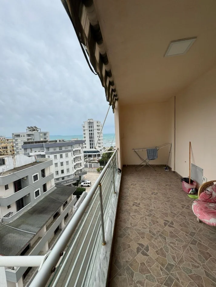 Durres Plazh, jepet me qera apartament 1+1+Ballkon Kati 3, 65 m² 350 € (Plazh)