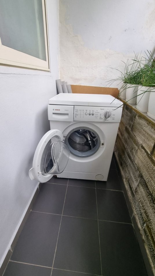 Tirane, jepet me qera garsonier Kati 1, 30 m² 250 € (JEPET ME QERA GARSONIERE NE DON BOSCO. NE AFERSI TE FIORI DI BOSCO)