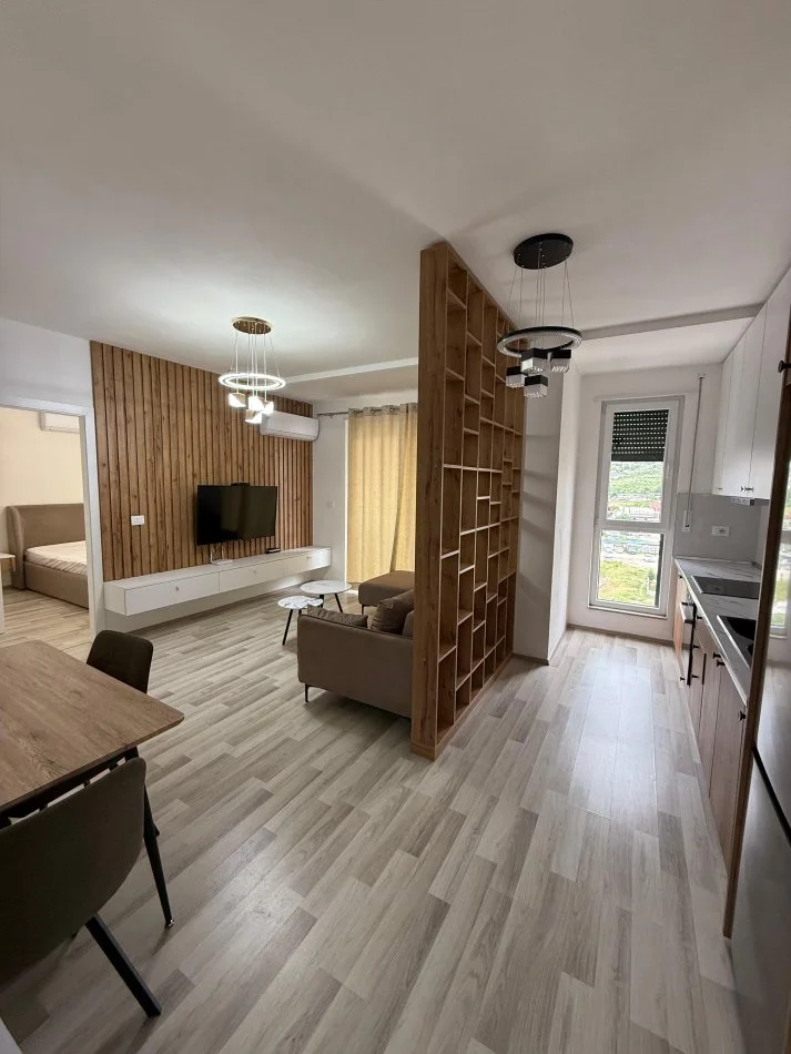 Tirane, jepet me qera apartament 1+1 Kati 8, 66 m² 500 € (Astir, prane Sorriso lounge)