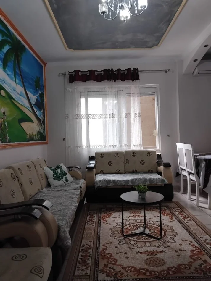 Tirane, jepet me qera apartament 2+1+Ballkon Kati 6, 90 m² 450 € (Astir)