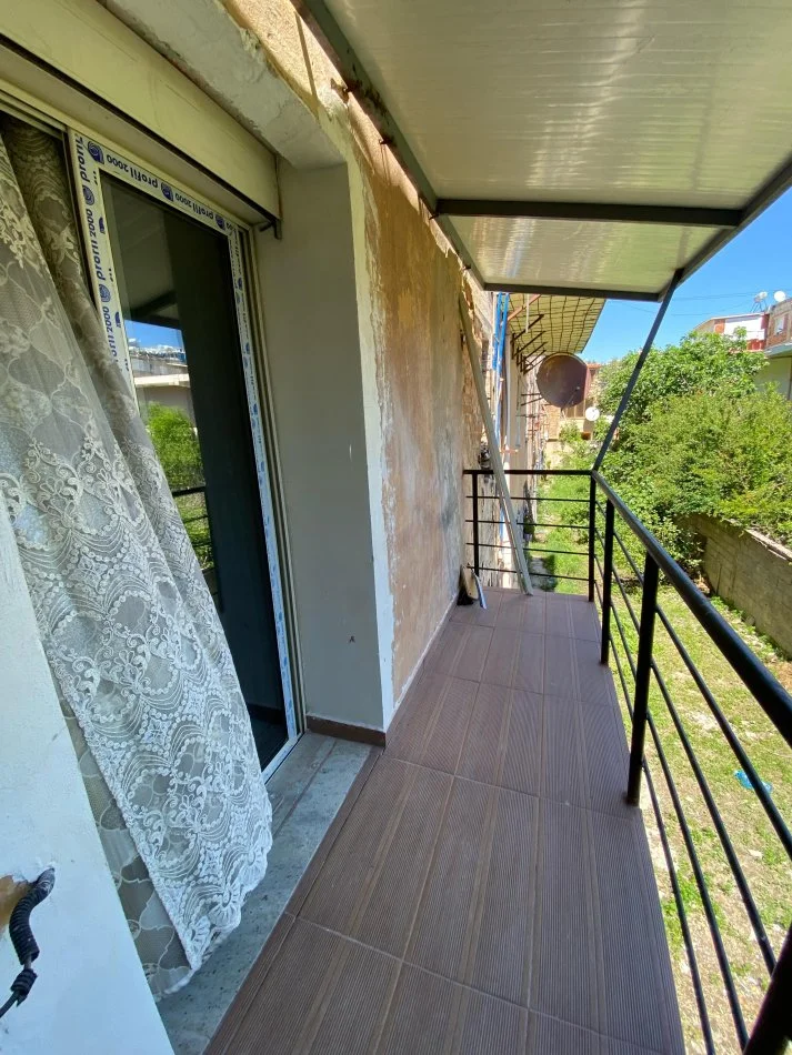 Vlore, shitet apartament 1+1+Ballkon Kati 2, 50 m² 68.000 € (Blv.Ismail Qemali)