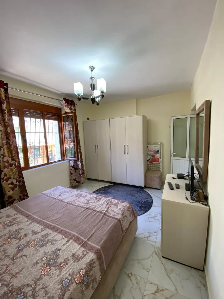 Vlore, shitet apartament 1+1+Ballkon Kati 2, 50 m² 68.000 € (Blv.Ismail Qemali)