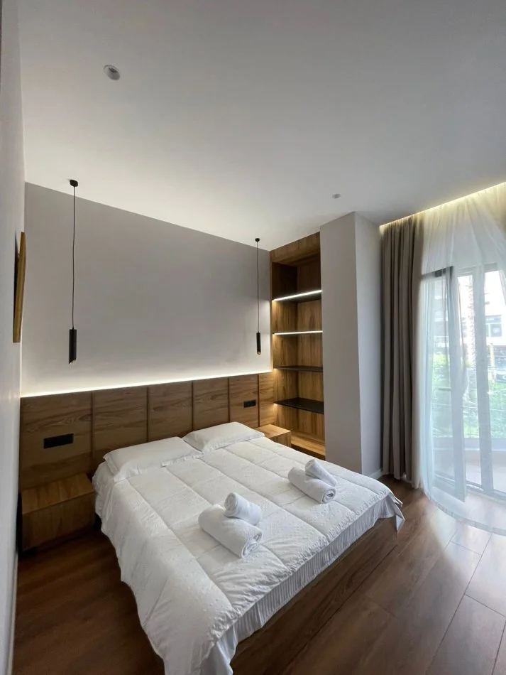 Durres, shitet apartament 4+1+Aneks+Ballkon Kati 4, 132 m² 450.000 € (Durres| Qender)