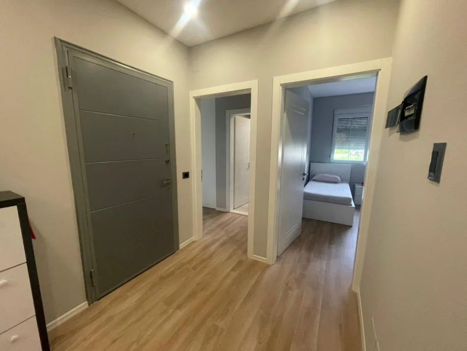 Tirane, shitet apartament 2+1 Kati 3, 86 m² 135.000 € (Astir, Shqipëri)