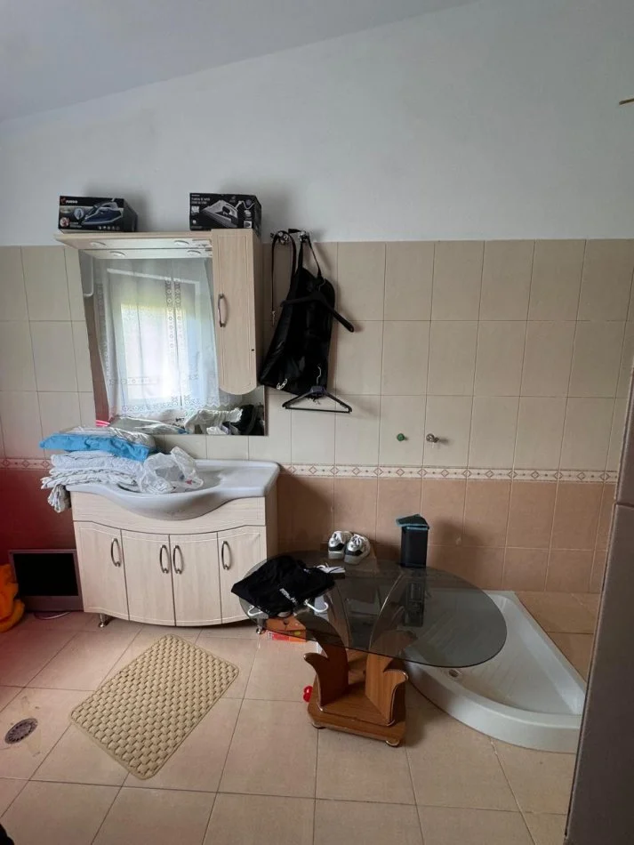 Durres, shitet shtepi 3 Katshe Kati 3, 306 m² 290.000 € (Plepa)