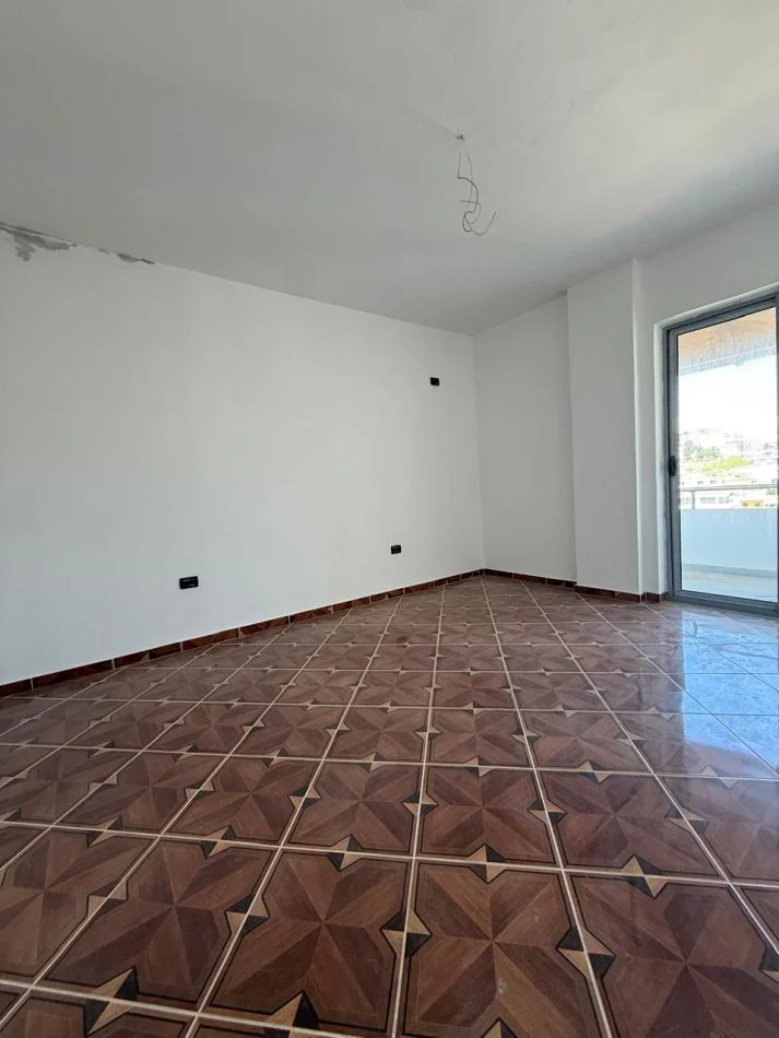 Golem, shitet apartament+verande | Penthouse 2+1+Aneks+Ballkon Kati 6, 150 m² 100.000 € (Golem)