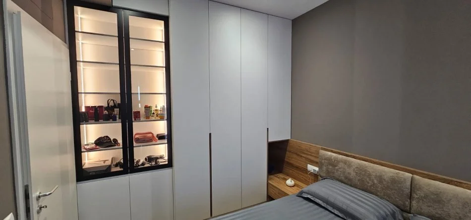 Tirane, shes apartament 1+1+Ballkon Kati 6, 54 m² 99.000 € 