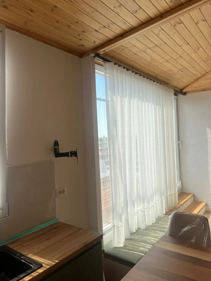 Tirane, jepet me qera apartament 2+1 Kati 7, 100 m² 700 € (Rrethi i Shkozes)