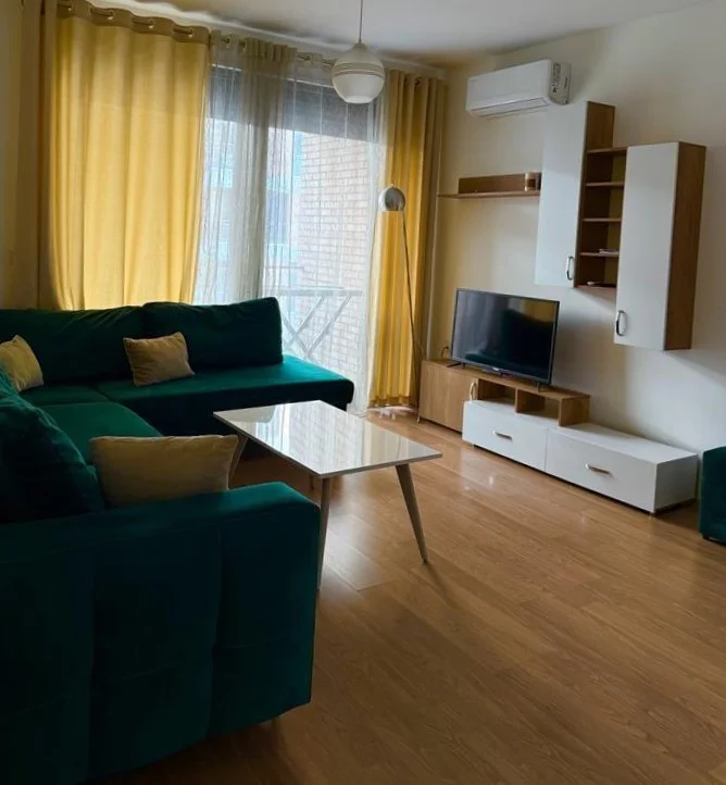 Tirane, jap me qera apartament 2+1+Ballkon Kati 4, 96 m² 700 € (don bosko)