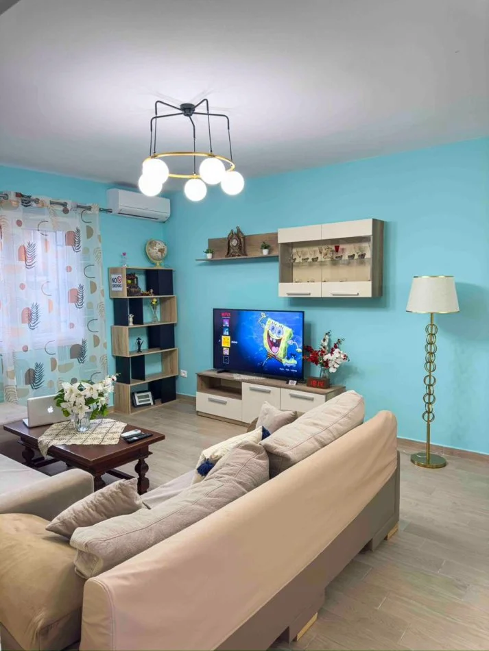 Tirane, jepet me qera Vile 2+1+Aneks+Ballkon Kati 3, 170 m² 1.100 € (Vilat Gjermane)