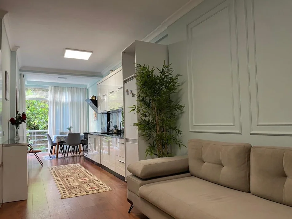 Tirane, shitet apartament 2+1 Kati 2, 88 m² 158.400 € (kodra e diellit)