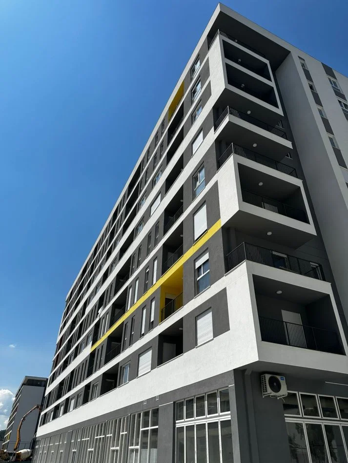 Tirane, shitet apartament 2+1+Ballkon Kati 7, 104 m² 96.700 € (univers city)