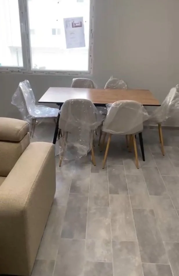 Tirane, jepet me qera apartament 1+1 Kati 1, 70 m² 350 € (Fresk)