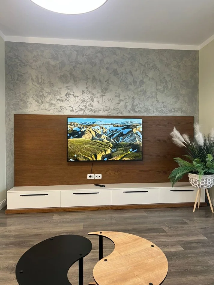 Tirane, shitet apartament 2+1+Ballkon Kati 5, 118 m² 155.000 € (Rruga loni Ligori)