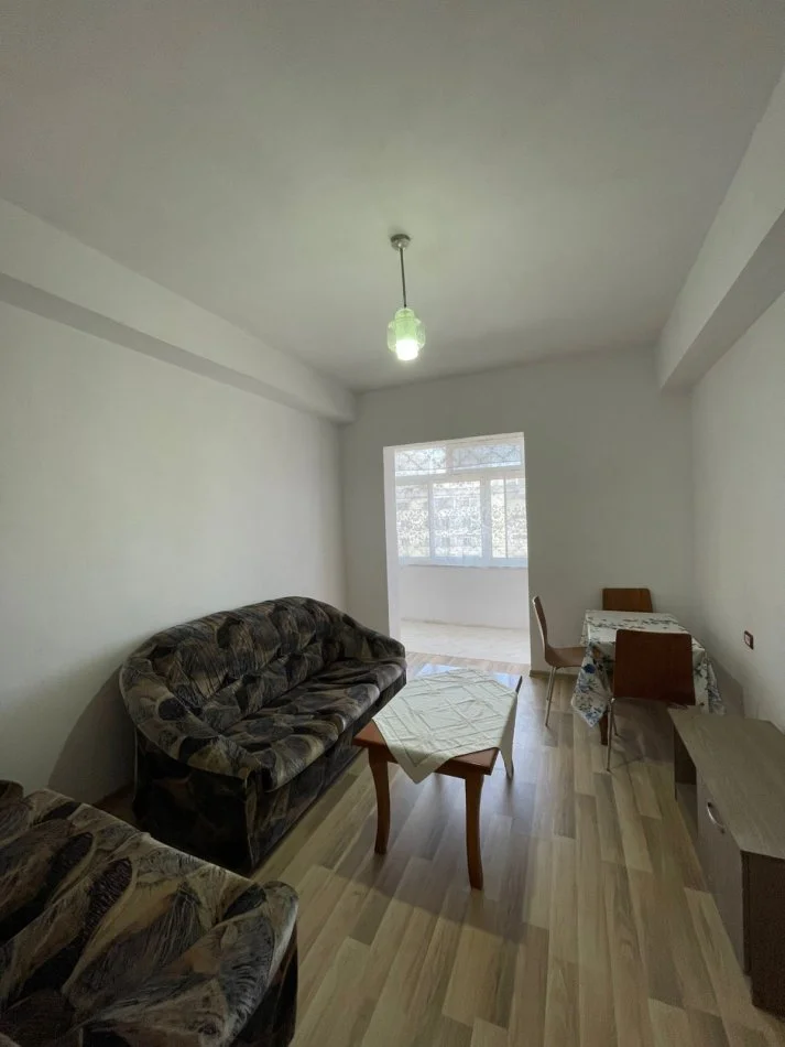 Durres, shitet apartament 2+1+Aneks+Ballkon Kati 4, 70 m² 95.000 € (Stacioni i Trenit)