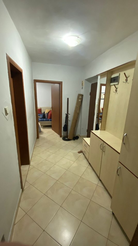 Tirane, jepet me qera apartament 1+1 Kati 3, 51 m² 450 € Rr. Mine Peza