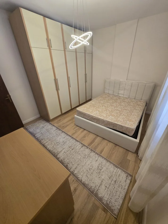 Shkembi Kavajes, shitet apartament 1+1+Aneks+Ballkon Kati 2, 70 m² 88.000 € (Shkembi i Kavajes)