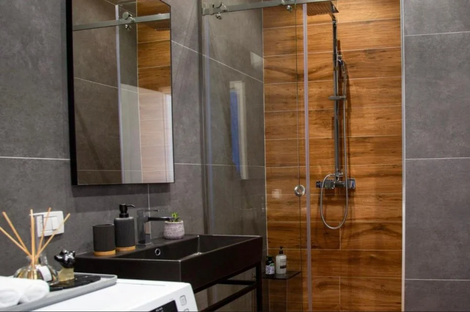 Tirane, jap me qera apartament 1+1+Ballkon Kati 5, 60 m² 500 € (rruga pasho hysa)